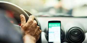 Top 10 Best Mobile Tracker Apps